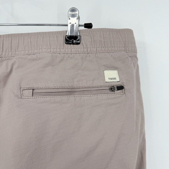 Vuori Womens Ripstop DuraTerra Pant in Hazel Mauve Size XL - Picture 11 of 12